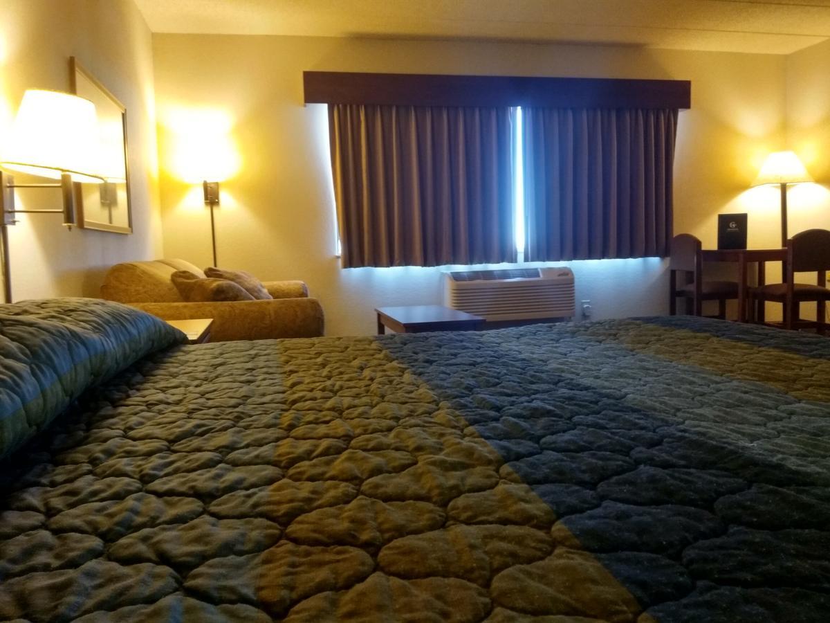 Madelia Hotel & Suites ภายนอก รูปภาพ